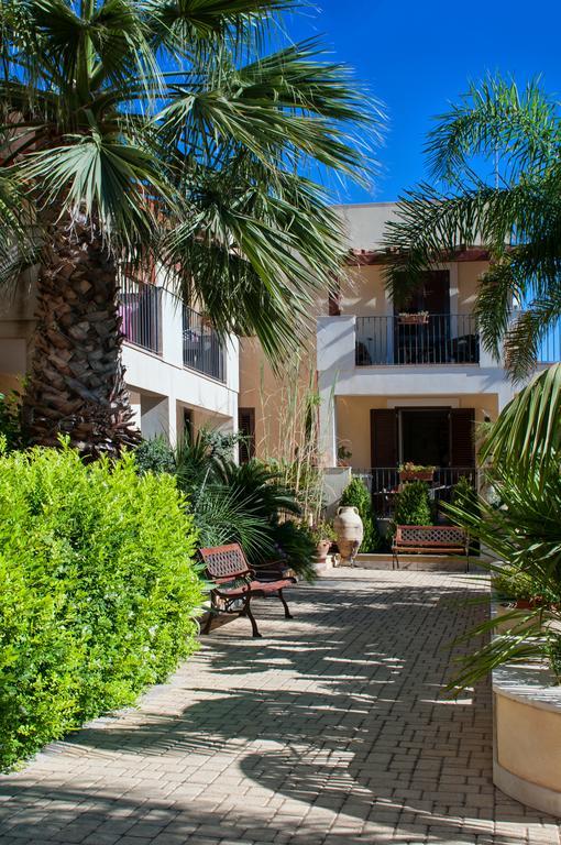 Residence Casa Del Mar Sicilia Marina di Modica Exterior photo